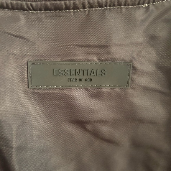 Fear of God essential men’s bomber jacket - Picture 5 of 6